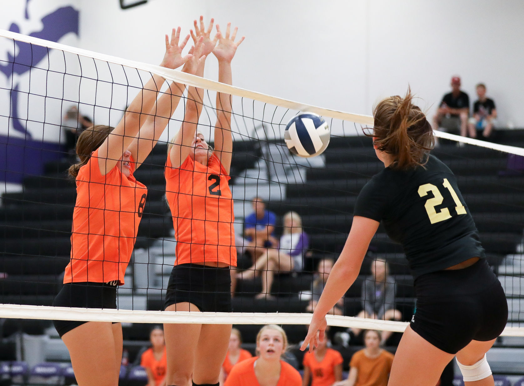 Minden volleyball triangular